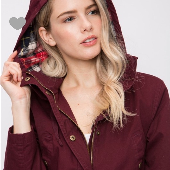 Love Tree Jackets & Blazers - ⭐️ WOMEN’S LOVE TREE UTILITY JACKET PLAID HOODIE Love Tree Jackets & Blazers - ⭐️ WOMEN’S LOVE TREE UTILITY JACKET PLAID HOODIE